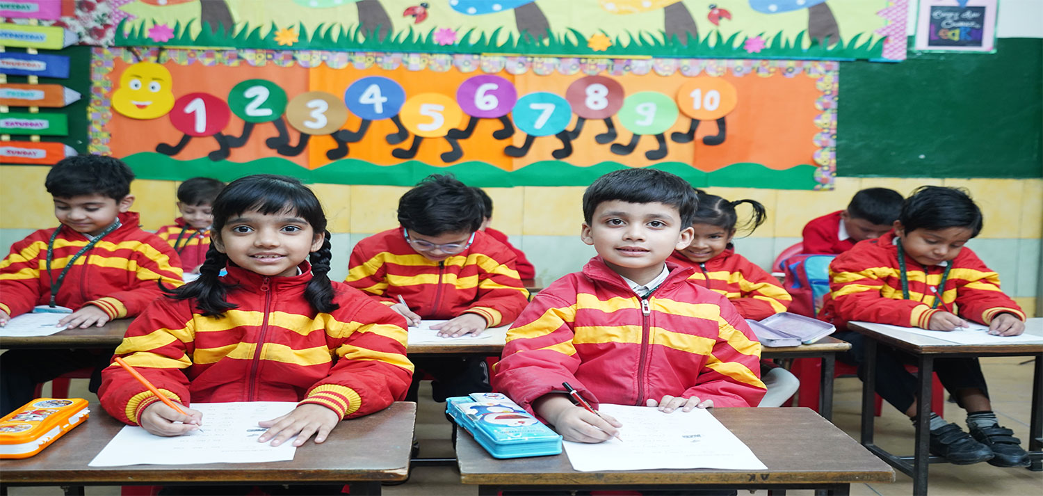 lucknow school