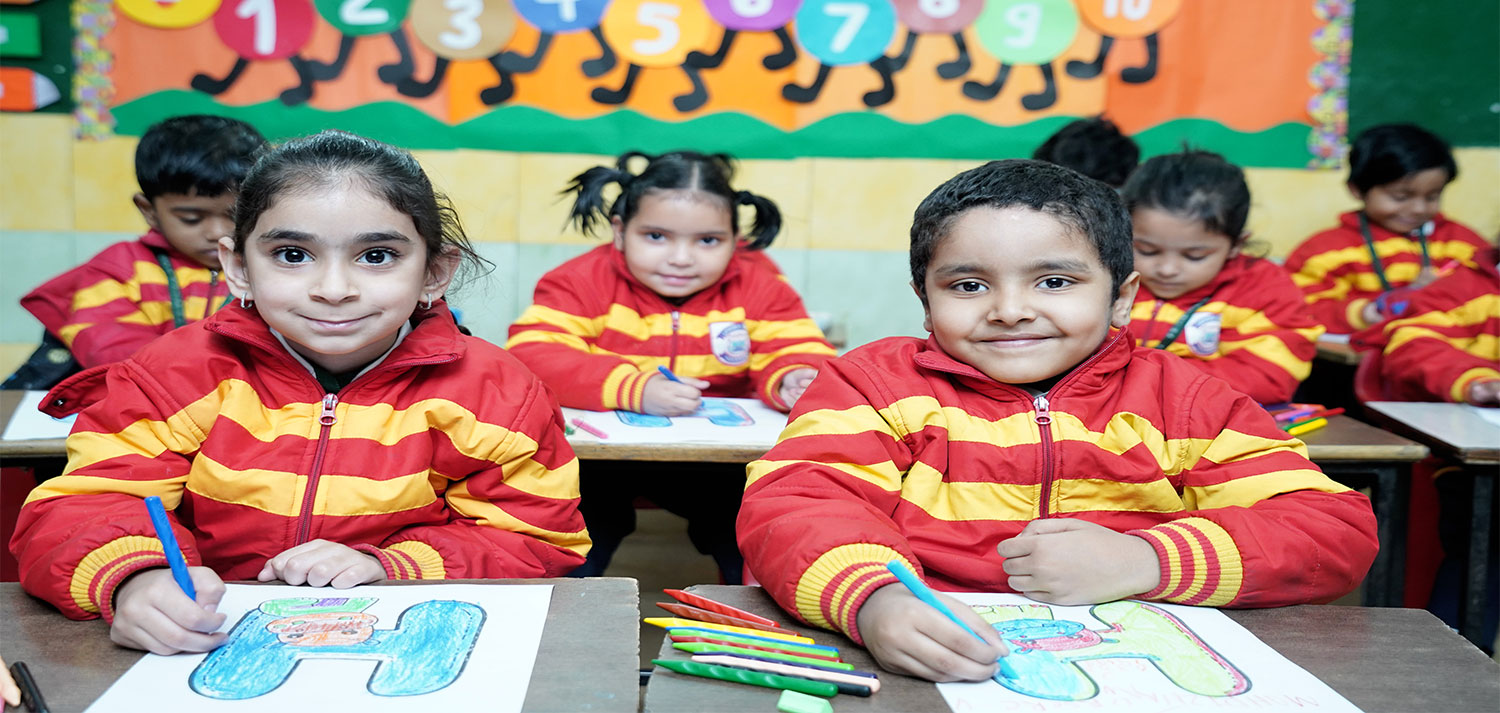 lucknow school